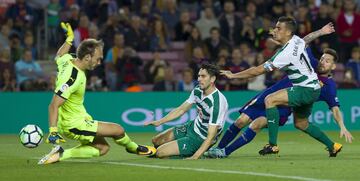 5-1. Messi anotó el quinto gol.