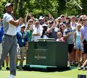 Tiger saca la magia y firma su mejor vuelta en Sawgrass