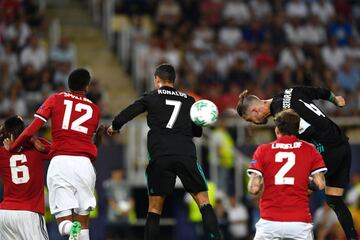 Real Madrid 2-1 Manchester United: Super Cup - in pictures