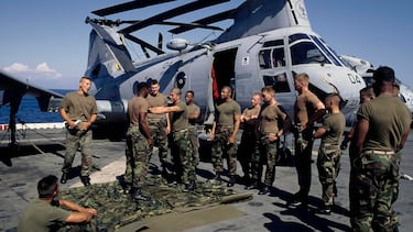 La odisea de Scott O’Grady, el piloto de EE. UU. que sobrevivió a seis días de caza humana: “Todavía estoy aquí”