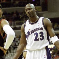 Iverson nombra a Jordan el 'Jesús Negro' y da su quinteto histórico