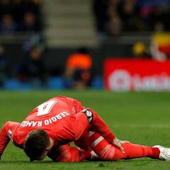 Ramos scores his 50th header for Real Madrid