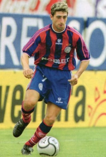 El 'Pipa', con paso por la U en 2008, fue una de las figuras en la obtención de la Copa Mercosur y Clausura del 2001 con Manuel Pellegrini en la banca de San Lorenzo.