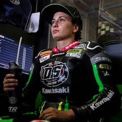 Ana Carrasco: "Llevo 14 kg más de peso en la moto que al inicio"