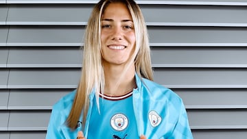 Laia Aleixandri con el Manchester City.