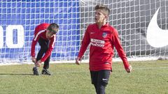 Atlético Madrid to compensate River for Giuliano Simeone