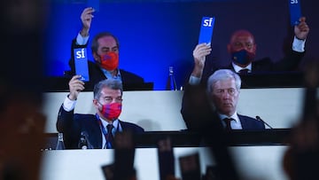 El Barça activa dos palancas a expensas de los socios