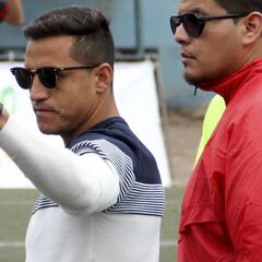 Alexis y su mensaje al Arsenal: "Quiero jugar Champions"