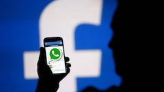 Facebook incluye un acceso directo a WhatsApp en su app ¿adiós a Messenger?