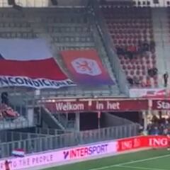 Así luce la bandera gigante que acompaña a la Roja en Europa
