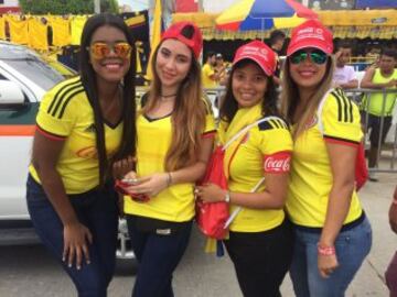 Ambiente de fiesta en B/quilla porque juega la Selección