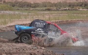 La décima etapa del Rally Dakar entre Chilecito y San Juan (Argentina).
El Zimbabuense Conrad Rautenbach de Toyota.
