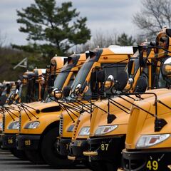 Coronavirus: Seven US states extend school closures for the remainder of the year