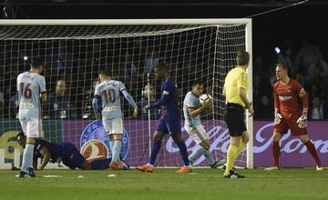 1-1. Jonny Otto celebró el gol del empate.