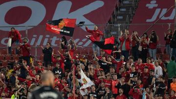 Afición mallorquinista en Son Moix