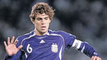 <b>A LA ESPERA. </b>Fazio, que se encuentra disputando el Suramericano Sub-20, espera ser sevillista.