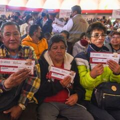 Pensión Bienestar 2024: ¿qué adultos mayores recibirán un pago doble de 12 mil pesos?