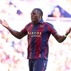 Cláusula por Etta Eyong