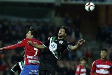 Hector Yuste (Granada CF) y Luso (Córdoba CF)