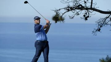 Jon Rahm, desencadenado en Torrey Pines: 62 golpes y líder