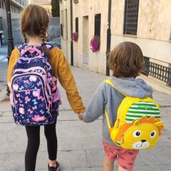 Viena desarrolla PCR con piruletas para detectar la COVID-19 en niños