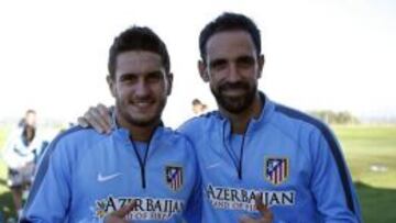 Koke y Juanfran ya están con el equipo.