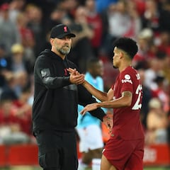 En Inglaterra esperan mejores números goleadores de Díaz