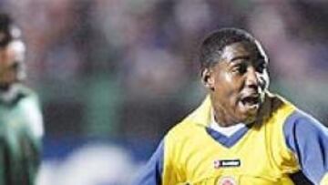 <b>A CUARTOS. </b>Edixon Perea