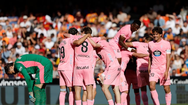 Lección de Giráldez en Mestalla