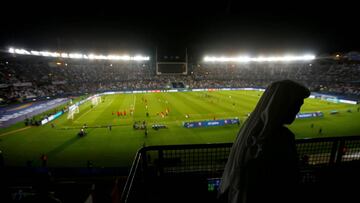 Soccer Football - FIFA Club World Cup Semi Final - Al Jazira vs Real Madrid - Zayed Sports City Stadium, Abu Dhabi, United Arab Emirates - December 13, 2017 General view inside the stadium before the match REUTERS/Amr Abdallah Dalsh TPX IMAGES OF THE DAY