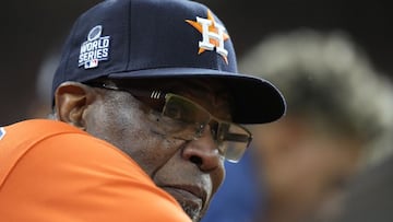 El equipo acordó un nuevo contrato con Baker, quien registra 124 victorias y 98 derrotas en dos temporadas como manager de los Houston Astros.