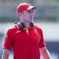 Carlos Cuenca, al frente de las RedSticks con París como meta