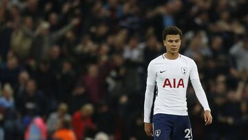 Spurs ban fans for throwing urine at West Ham supporters