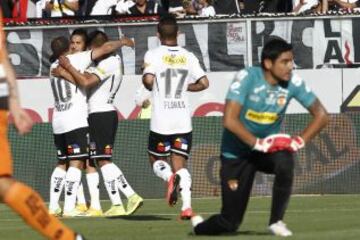 Colo Colo no tuvo problemas para vencer a Cobreloa, en el Monumental.