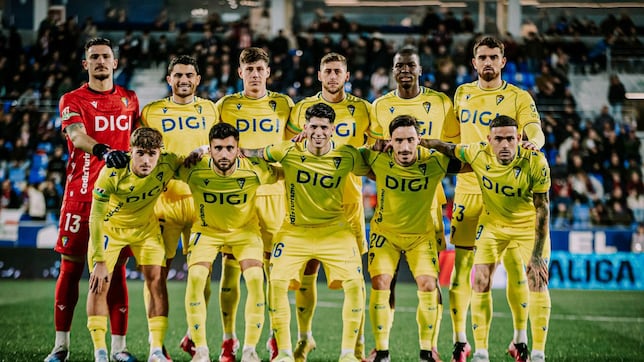 Aprobados y suspensos del Cádiz: debacle en El Alcoraz