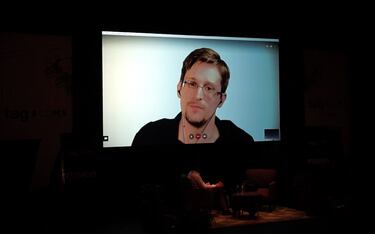 Edward Snowden: “Hay que ser líderes del cambio”