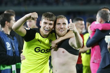 Los jugadores del Girona celebran su ascenso al ganar al Tenerife en el partido de vuelta del playoff de ascenso.