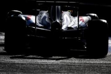 Esteban Gutiérrez piloto de Sauber con el nuevo C33 en Jerez.