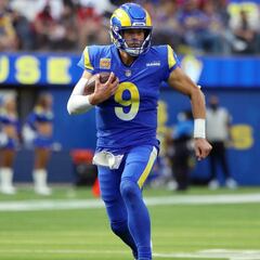 Who plays Thursday night football tonight week 5?