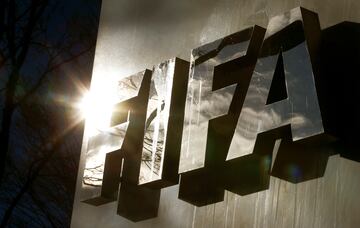 Netflix estrenará un documental sobre la corrupción en el fútbol, titulado 'FIFA Uncovered'. Te compartimos el tráiler y fecha de estreno en la plataforma.