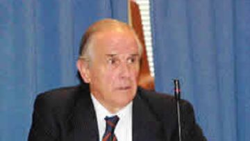 José María Echevarria.