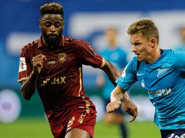 El exdefensor de Barcelona entrenó con New York Red Bulls en el 2018 con la intención de fichar con el club, pero en agosto llegó a la Superliga China.