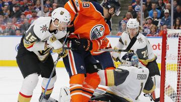 La profesión más peligrosa: portero de los Golden Knights