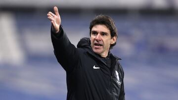 Aitor Karanka, dirigiendo al Birmingham City.