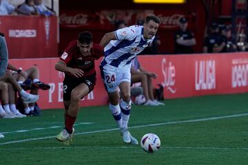 Chicco, una de las opciones para suplir la baja de Neyou, en el partido de la primera vuelta frente al Mirandés. 