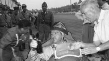 <b>HISTÓRICO. </b>Nino Farina, al volante de su 'Alfeta', con el que ganó el primer gran premio de la historia de la competición.