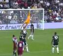 Pellegrini volvió a celebrar con este ajustado golazo de Lanzini