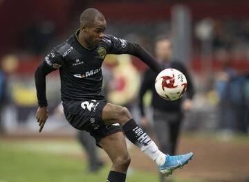 Después de una irregular carrera en el futbol europeo, el delantero uruguayo aterrizó en el futbol mexicano. Diego Rolán, de 26 años, llegó a la Liga MX para el Apertura 2019. El atacante pasó de Deportivo La Coruña a Bravos de Juárez.