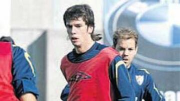 <b>VALOR DE FUTURO. </b>Alcalá, entrenándose con el primer equipo.