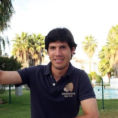 Así es Albert Luque: cambió la natación por el fútbol, canterano del Barça, su ídolo es madridista...